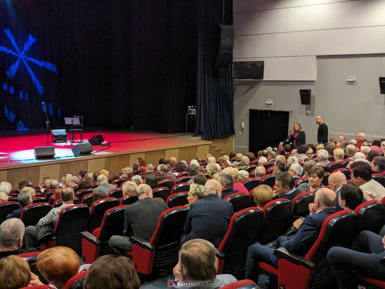 Artur Barciś w Ostrołęce [21.01.2024] - zdjęcie #17 - eOstroleka.pl