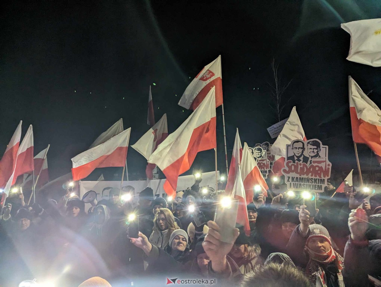 Manifestacja przed więzieniem w Przytułach Starych [21.01.2024] - zdjęcie #26 - eOstroleka.pl