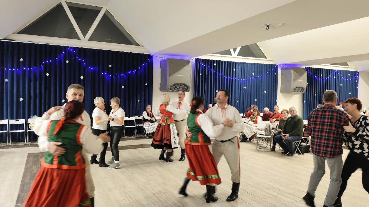 Kominki Kurpiowskie. impreza folklorystyczna związana z zapustami w Łysych - zdjęcie #52 - eOstroleka.pl