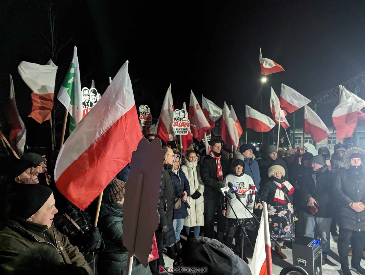 Manifestacja w Przytułach Starych [22.01.2024] - zdjęcie #19 - eOstroleka.pl