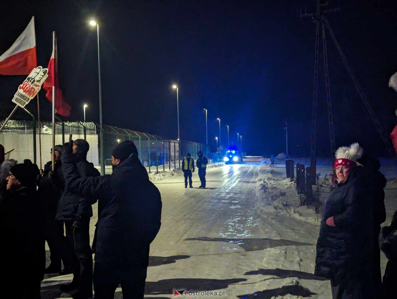 Manifestacja w Przytułach Starych [22.01.2024] - zdjęcie #15 - eOstroleka.pl