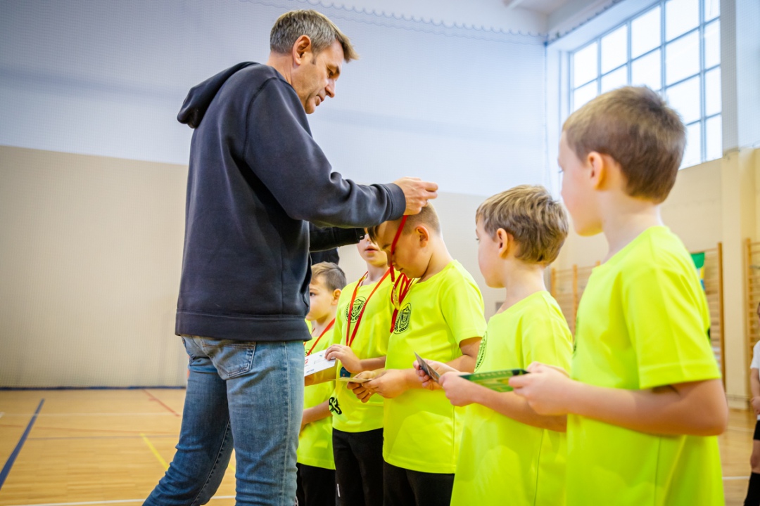 Ferie na sportowo - turniej piłki nożnej - zdjęcie #14 - eOstroleka.pl