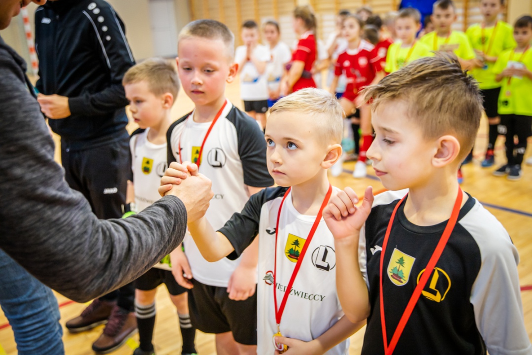 Ferie na sportowo - turniej piłki nożnej - zdjęcie #10 - eOstroleka.pl