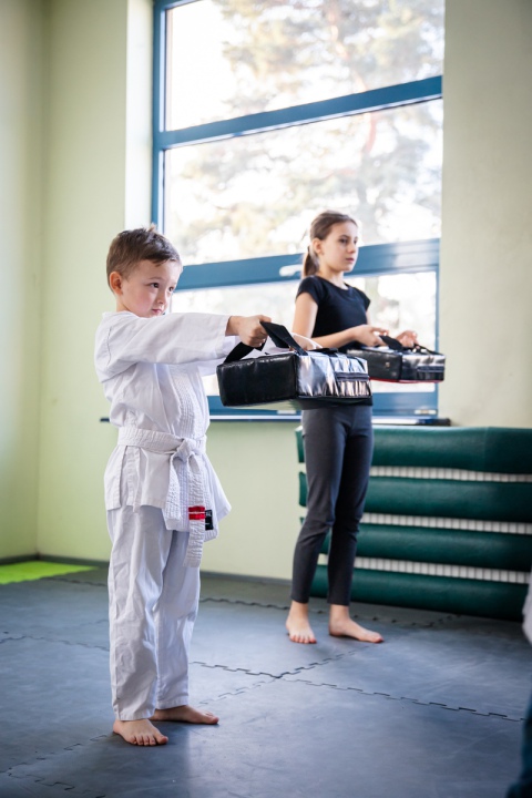 Ferie na sportowo z karate - zdjęcie #35 - eOstroleka.pl