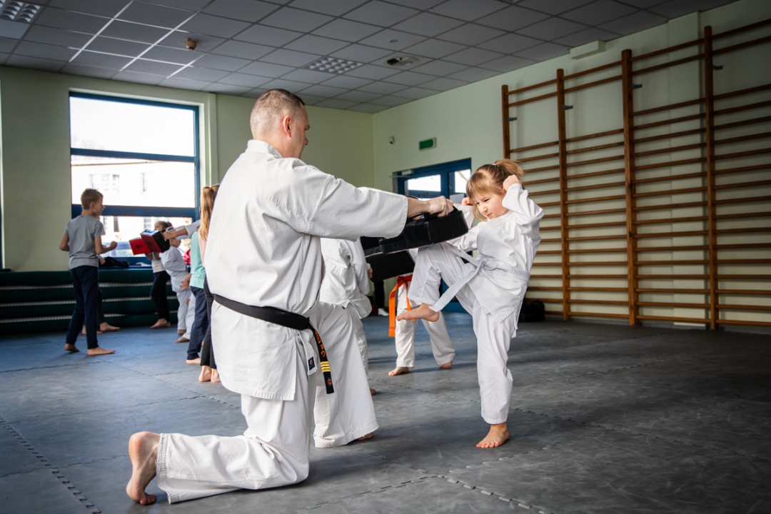 Ferie na sportowo z karate - zdjęcie #39 - eOstroleka.pl