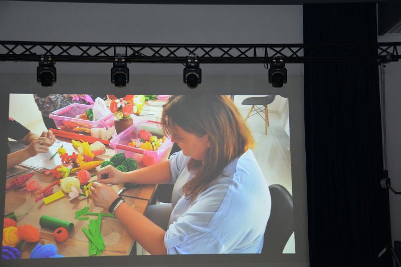 Kurpiowskie cacka - plastyka obrzędowa na warsztatach w Kadzidle [23.01.2024] - zdjęcie #20 - eOstroleka.pl