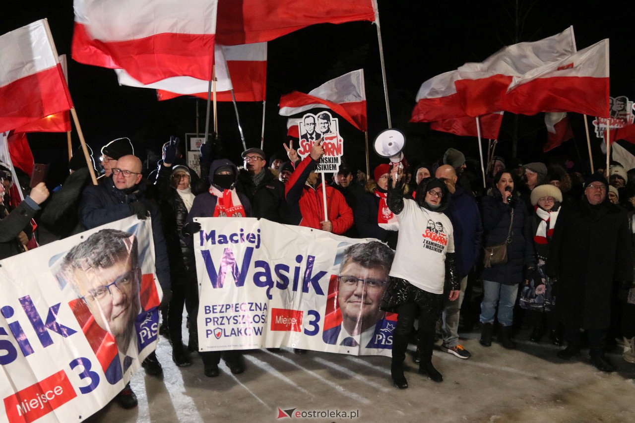 Maciej Wąsik wychodzi z więzienia w Przytułach Starych [23.01.2024] - zdjęcie #72 - eOstroleka.pl