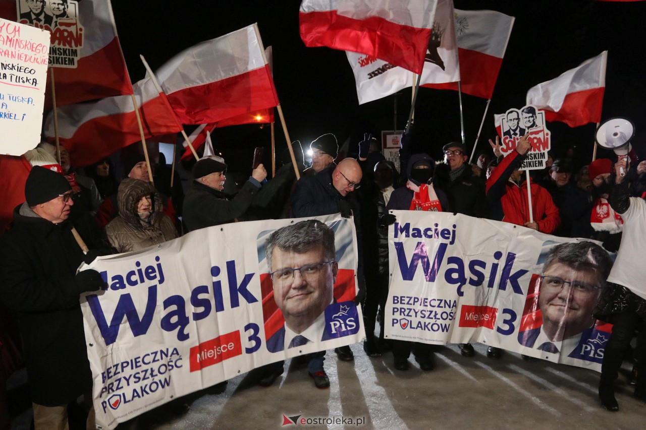Maciej Wąsik wychodzi z więzienia w Przytułach Starych [23.01.2024] - zdjęcie #70 - eOstroleka.pl