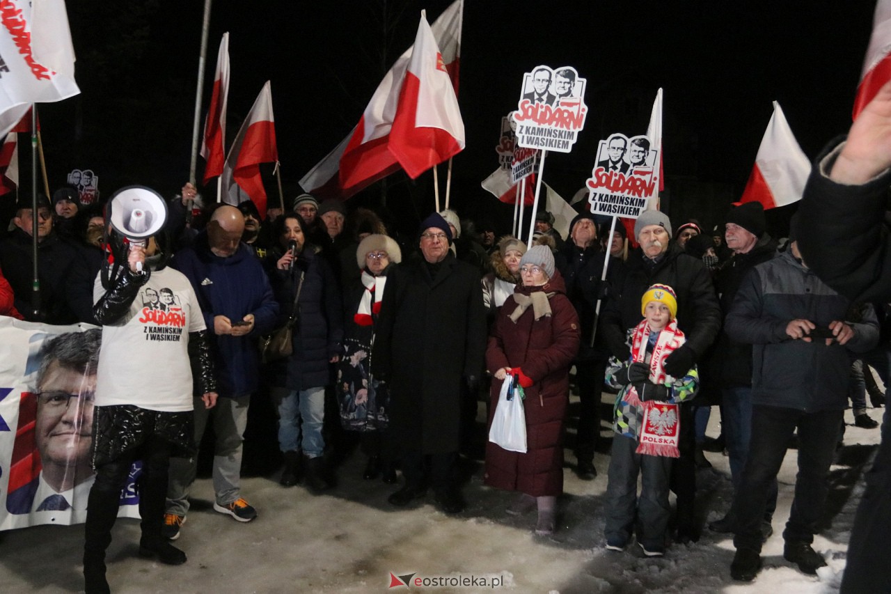 Maciej Wąsik wychodzi z więzienia w Przytułach Starych [23.01.2024] - zdjęcie #65 - eOstroleka.pl