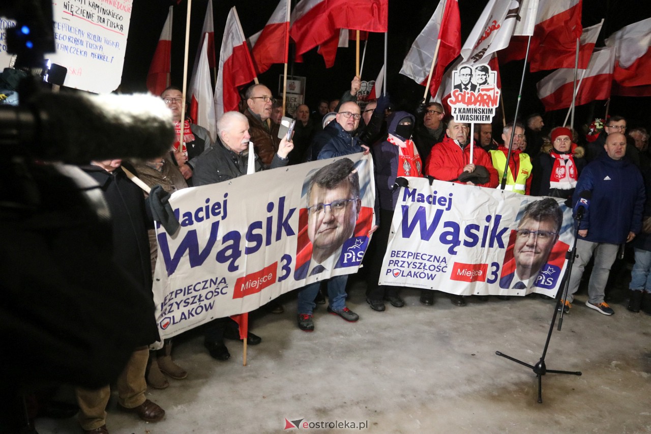 Maciej Wąsik wychodzi z więzienia w Przytułach Starych [23.01.2024] - zdjęcie #62 - eOstroleka.pl