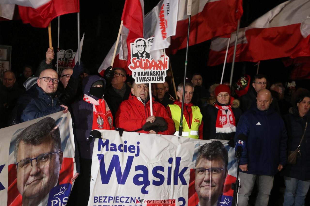 Maciej Wąsik wychodzi z więzienia w Przytułach Starych [23.01.2024] - zdjęcie #60 - eOstroleka.pl