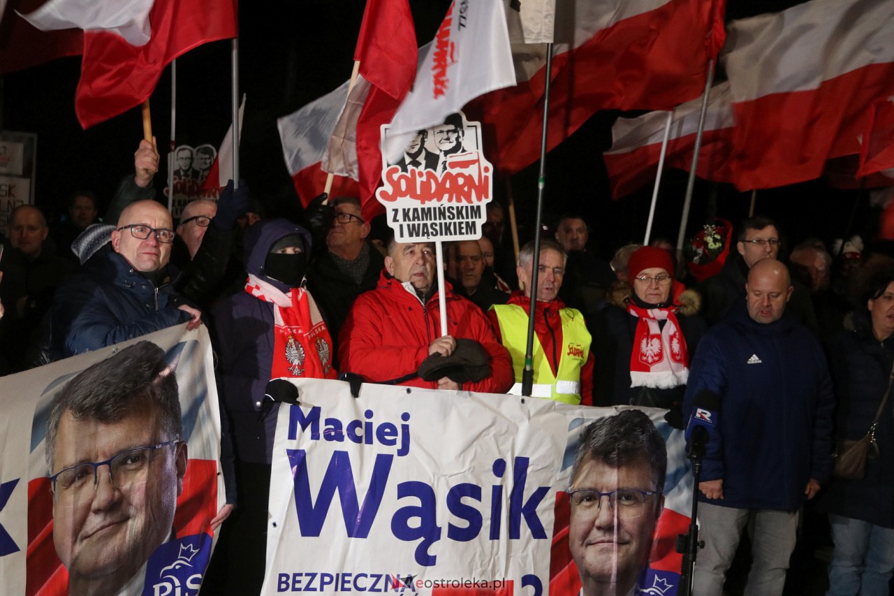 Maciej Wąsik wychodzi z więzienia w Przytułach Starych [23.01.2024] - zdjęcie #59 - eOstroleka.pl