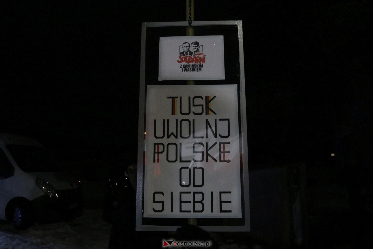 Maciej Wąsik wychodzi z więzienia w Przytułach Starych [23.01.2024] - zdjęcie #49 - eOstroleka.pl