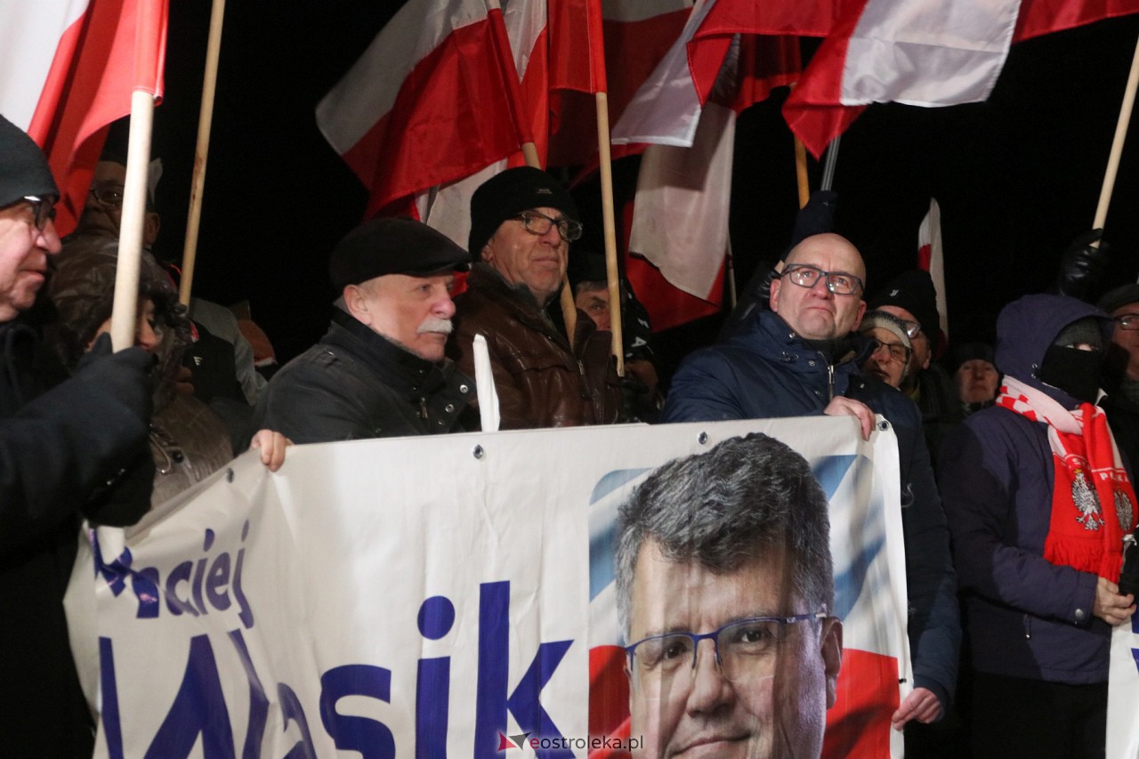 Maciej Wąsik wychodzi z więzienia w Przytułach Starych [23.01.2024] - zdjęcie #30 - eOstroleka.pl