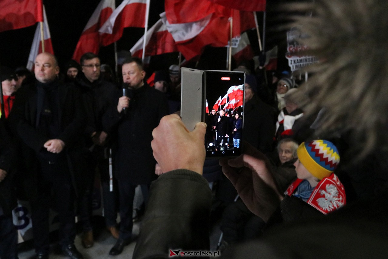Maciej Wąsik wychodzi z więzienia w Przytułach Starych [23.01.2024] - zdjęcie #20 - eOstroleka.pl