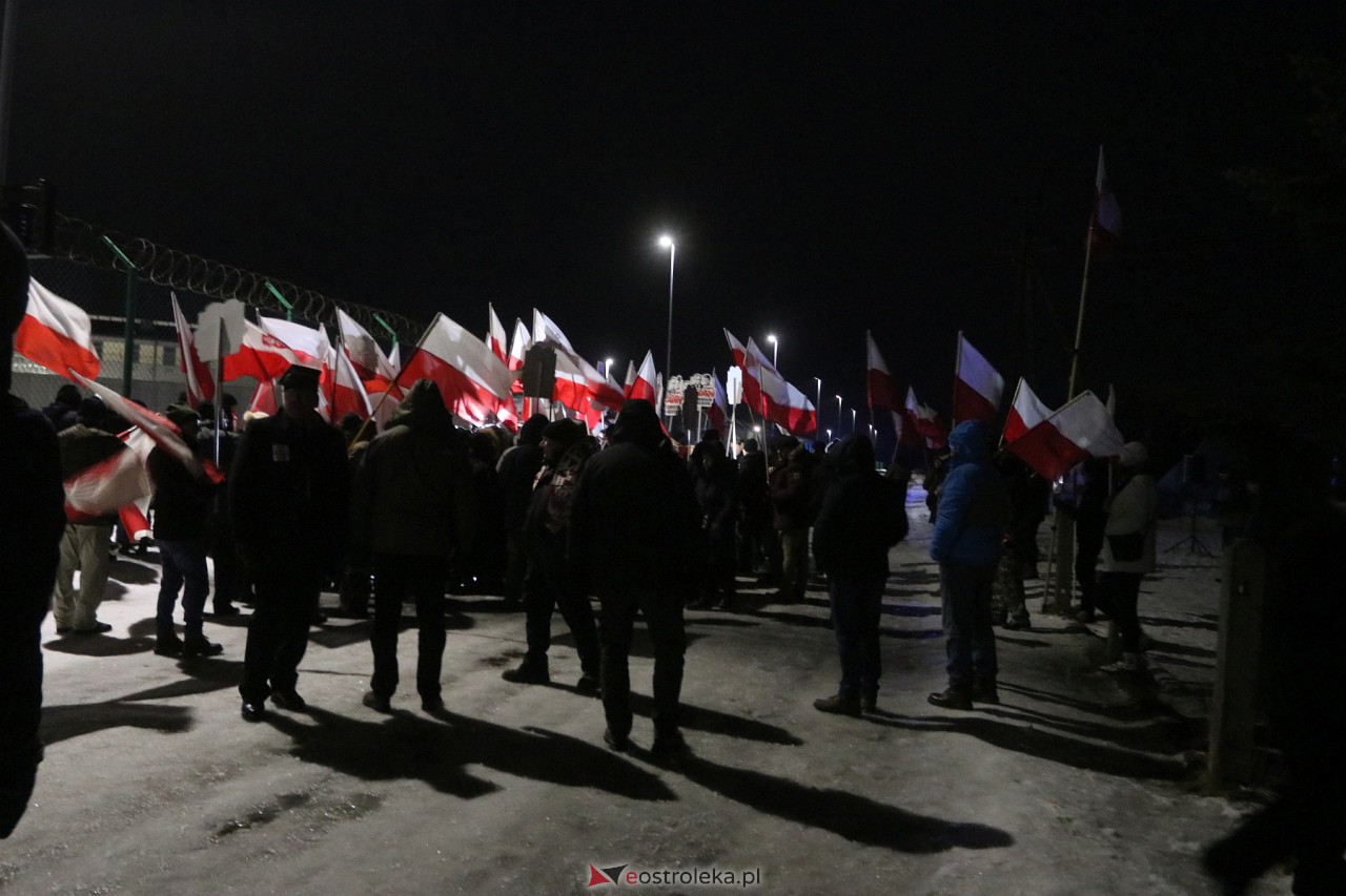 Maciej Wąsik wychodzi z więzienia w Przytułach Starych [23.01.2024] - zdjęcie #4 - eOstroleka.pl