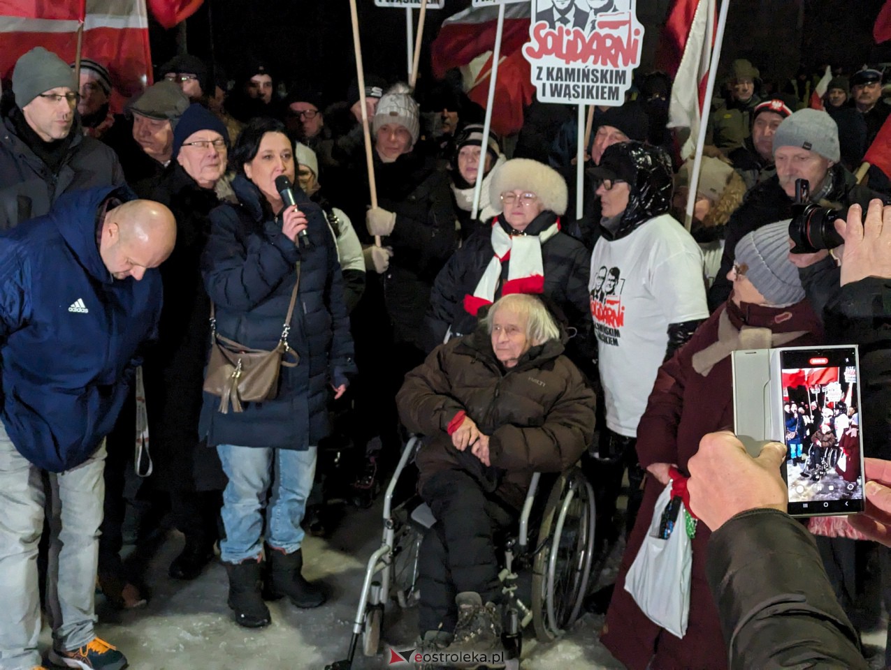 Maciej Wąsik wychodzi z więzienia w Przytułach Starych [23.01.2024] - zdjęcie #120 - eOstroleka.pl