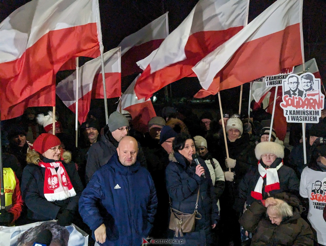 Maciej Wąsik wychodzi z więzienia w Przytułach Starych [23.01.2024] - zdjęcie #119 - eOstroleka.pl