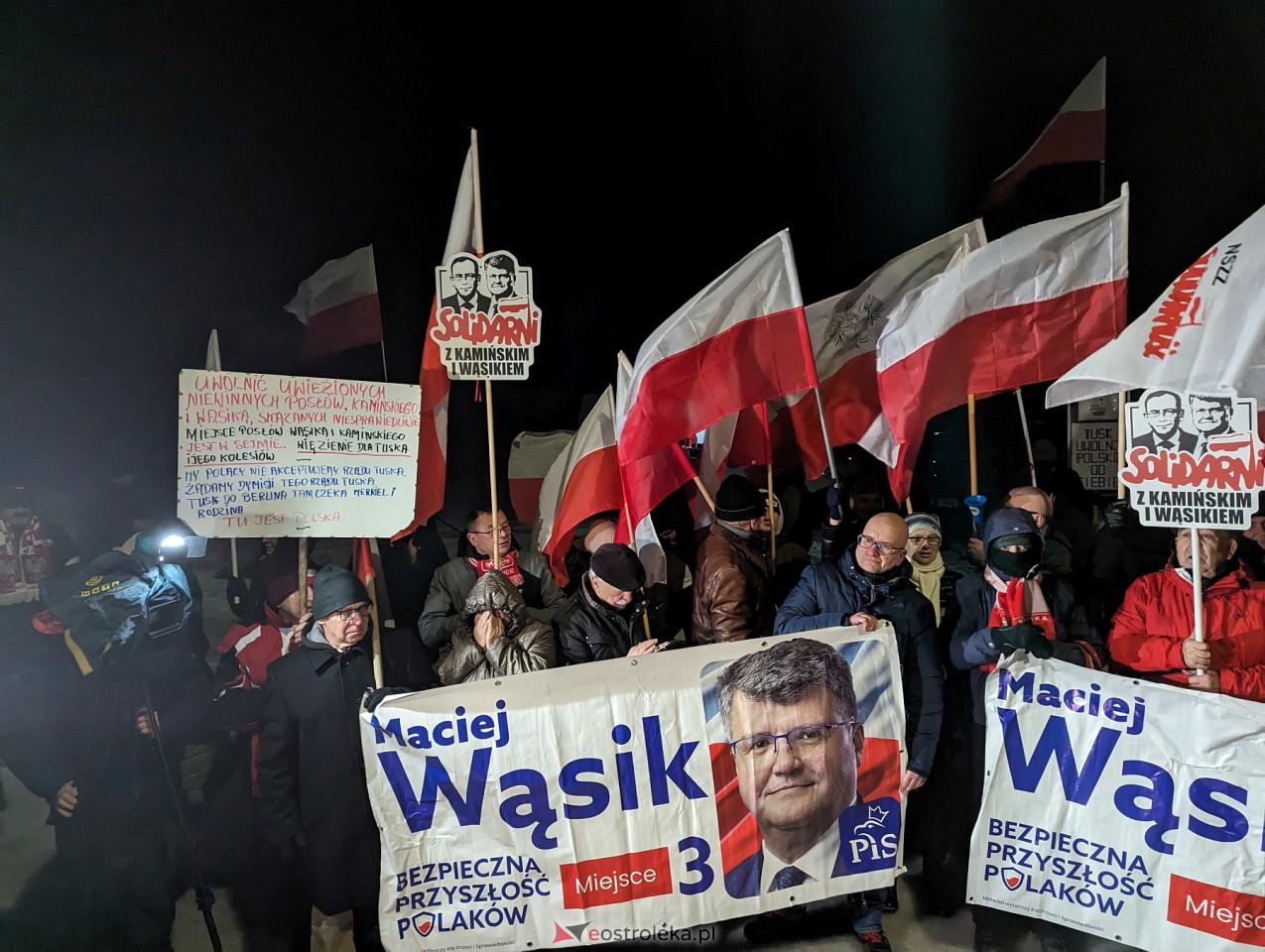Maciej Wąsik wychodzi z więzienia w Przytułach Starych [23.01.2024] - zdjęcie #116 - eOstroleka.pl