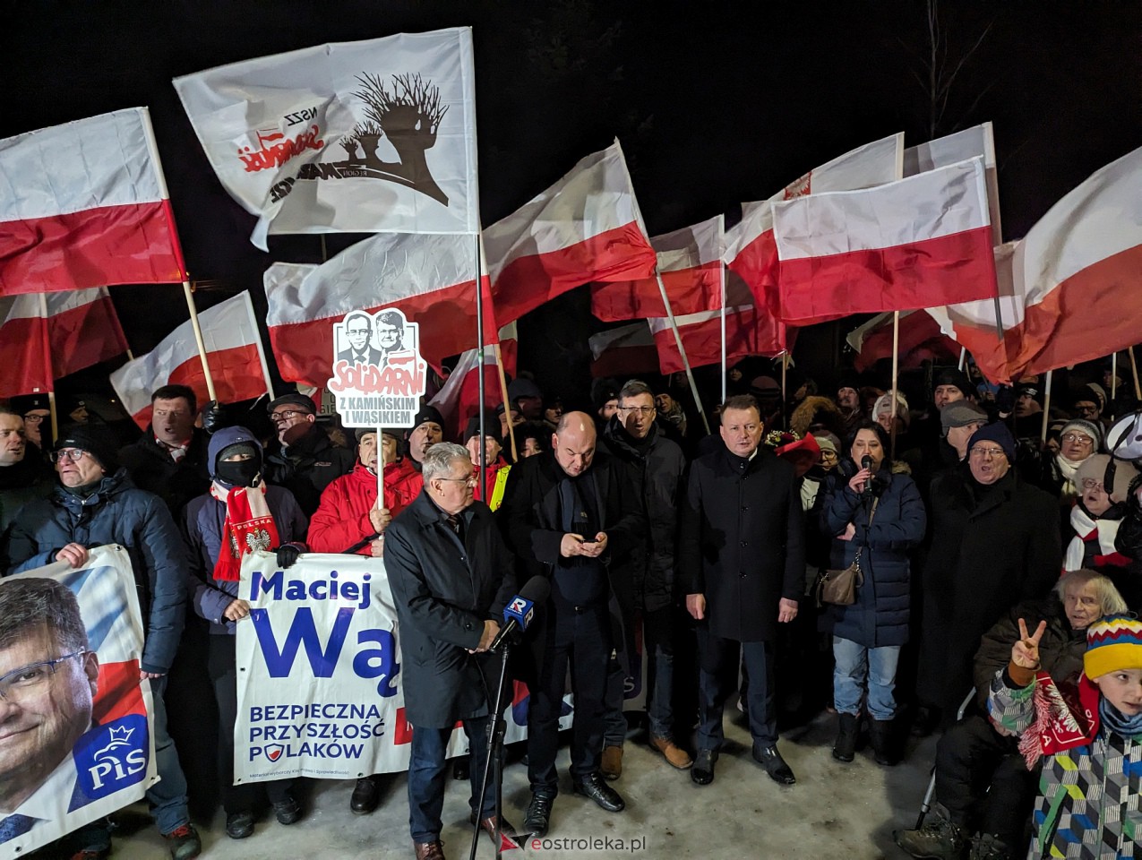 Maciej Wąsik wychodzi z więzienia w Przytułach Starych [23.01.2024] - zdjęcie #109 - eOstroleka.pl