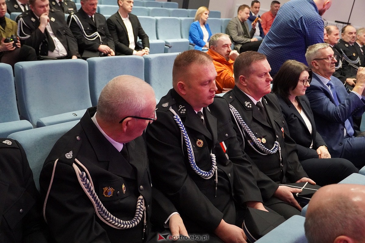 OSP Kadzidło, Rzekuń, Zamość, Czerwin, Łyse, Czarnia i Nowa Wieś z wozami strażackimi dzięki wsparciu UE [24.01.2024] - zdjęcie #22 - eOstroleka.pl