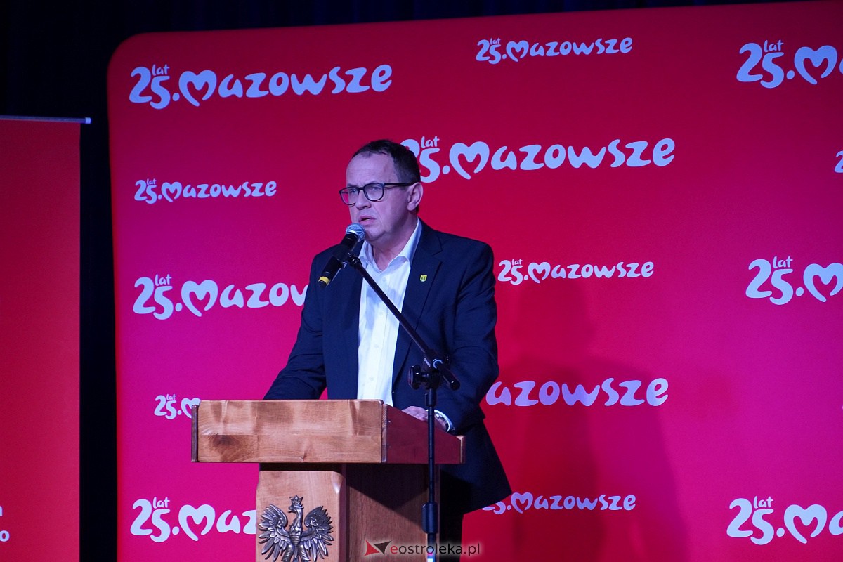 OSP Kadzidło, Rzekuń, Zamość, Czerwin, Łyse, Czarnia i Nowa Wieś z wozami strażackimi dzięki wsparciu UE [24.01.2024] - zdjęcie #16 - eOstroleka.pl