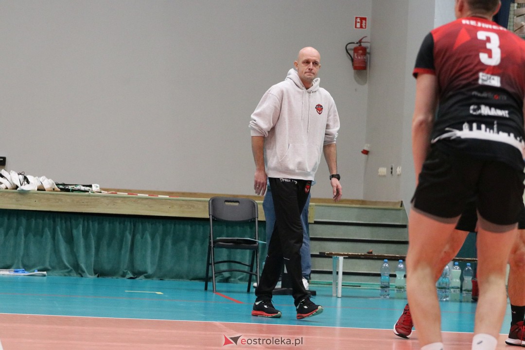 SPS Volley Ostrołęka - Lechia II Tomaszów Mazowiecki [24.01.2024] - zdjęcie #54 - eOstroleka.pl