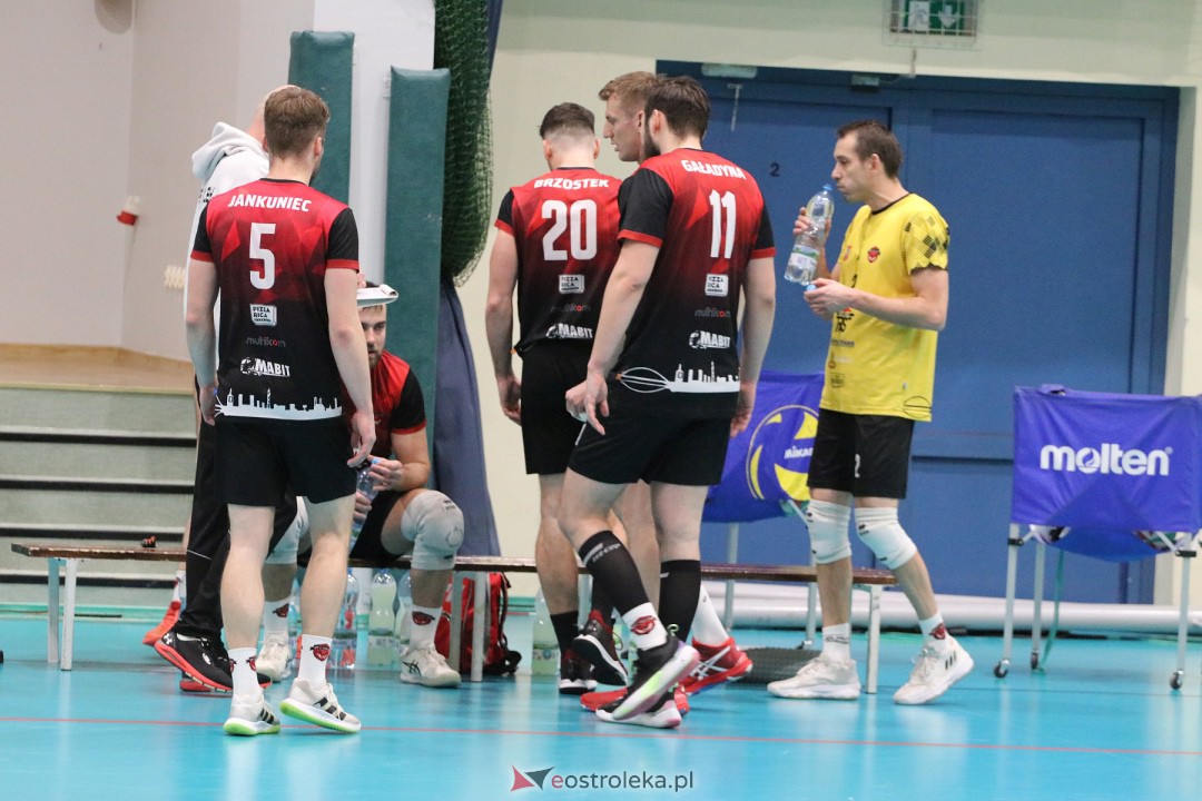 SPS Volley Ostrołęka - Lechia II Tomaszów Mazowiecki [24.01.2024] - zdjęcie #52 - eOstroleka.pl