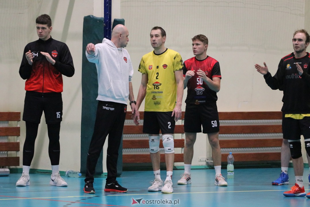 SPS Volley Ostrołęka - Lechia II Tomaszów Mazowiecki [24.01.2024] - zdjęcie #41 - eOstroleka.pl