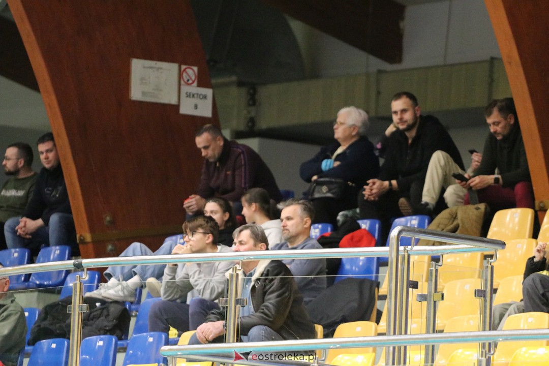 SPS Volley Ostrołęka - Lechia II Tomaszów Mazowiecki [24.01.2024] - zdjęcie #24 - eOstroleka.pl
