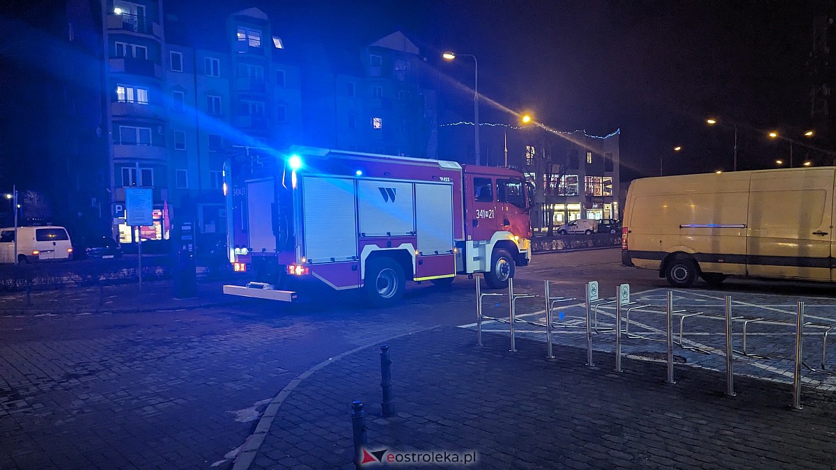 Remont w banku w Ostrołęce wywołał alarm pożarowy [26.01.2024] - zdjęcie #5 - eOstroleka.pl