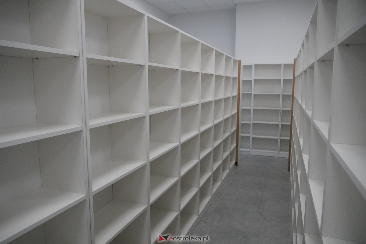 Nowa przestrzeń dla biblioteki i klubu seniora w Ostrołęce [26.01.2024] - zdjęcie #3 - eOstroleka.pl