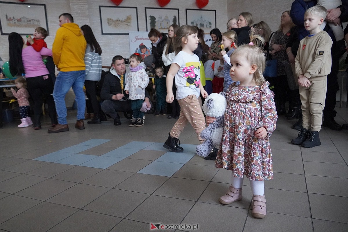 Finał WOŚP w Czerwinie [27.01.2024] - zdjęcie #44 - eOstroleka.pl