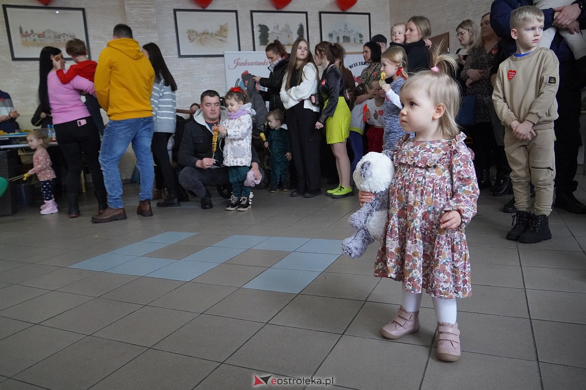 Finał WOŚP w Czerwinie [27.01.2024] - zdjęcie #43 - eOstroleka.pl