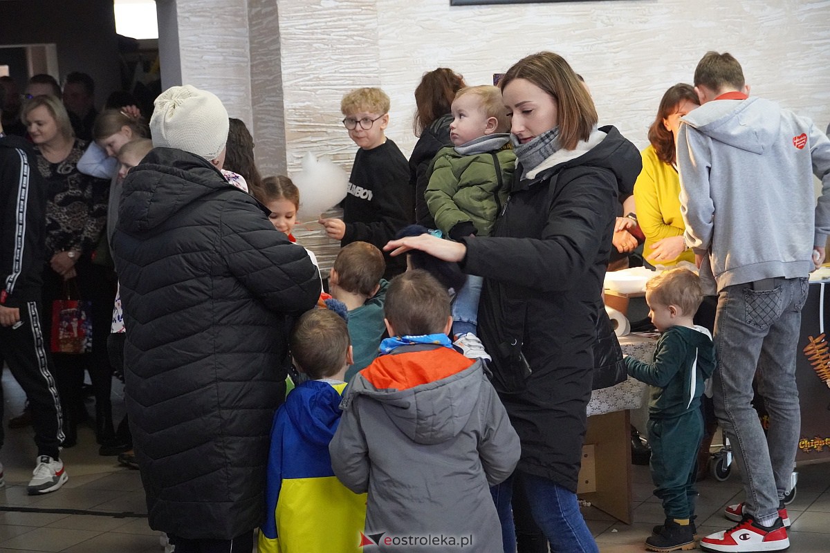 Finał WOŚP w Czerwinie [27.01.2024] - zdjęcie #15 - eOstroleka.pl