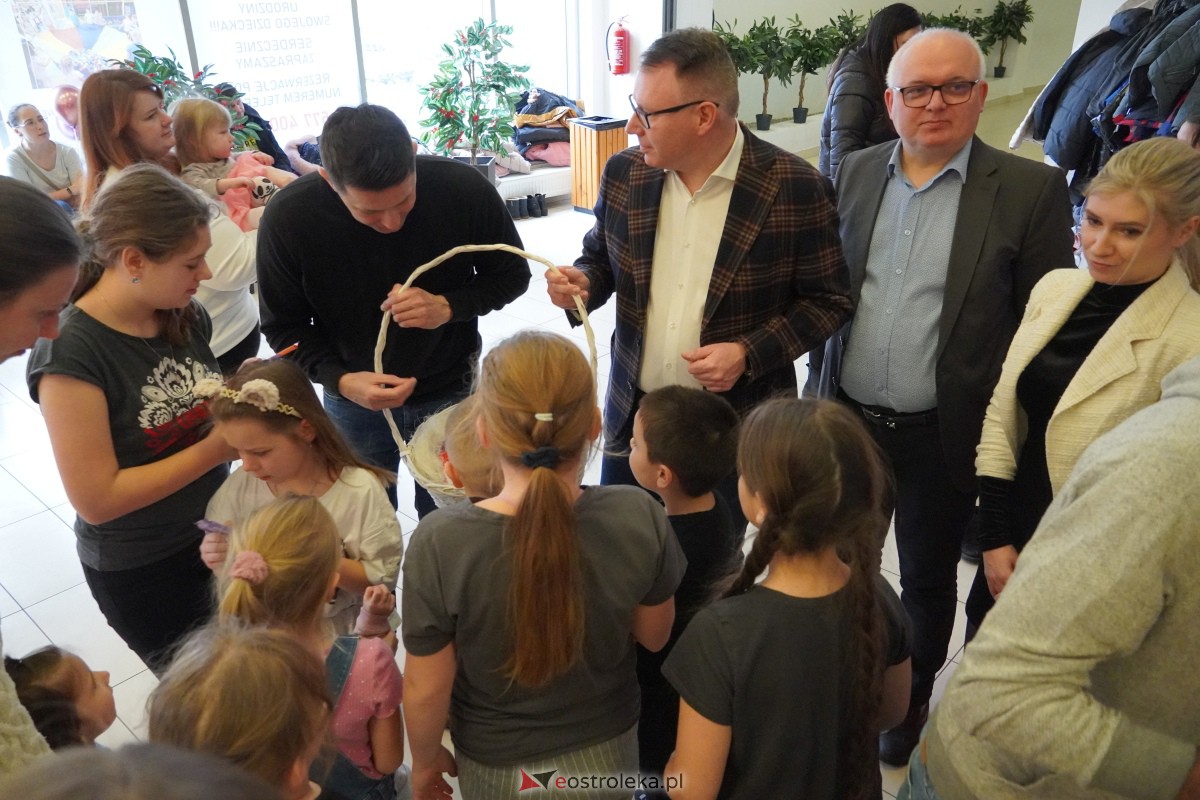 Bal karnawałowy w Morskiej Krainie - świetna zabawa dla ponad 100 dzieci [27.01.2024] - zdjęcie #26 - eOstroleka.pl