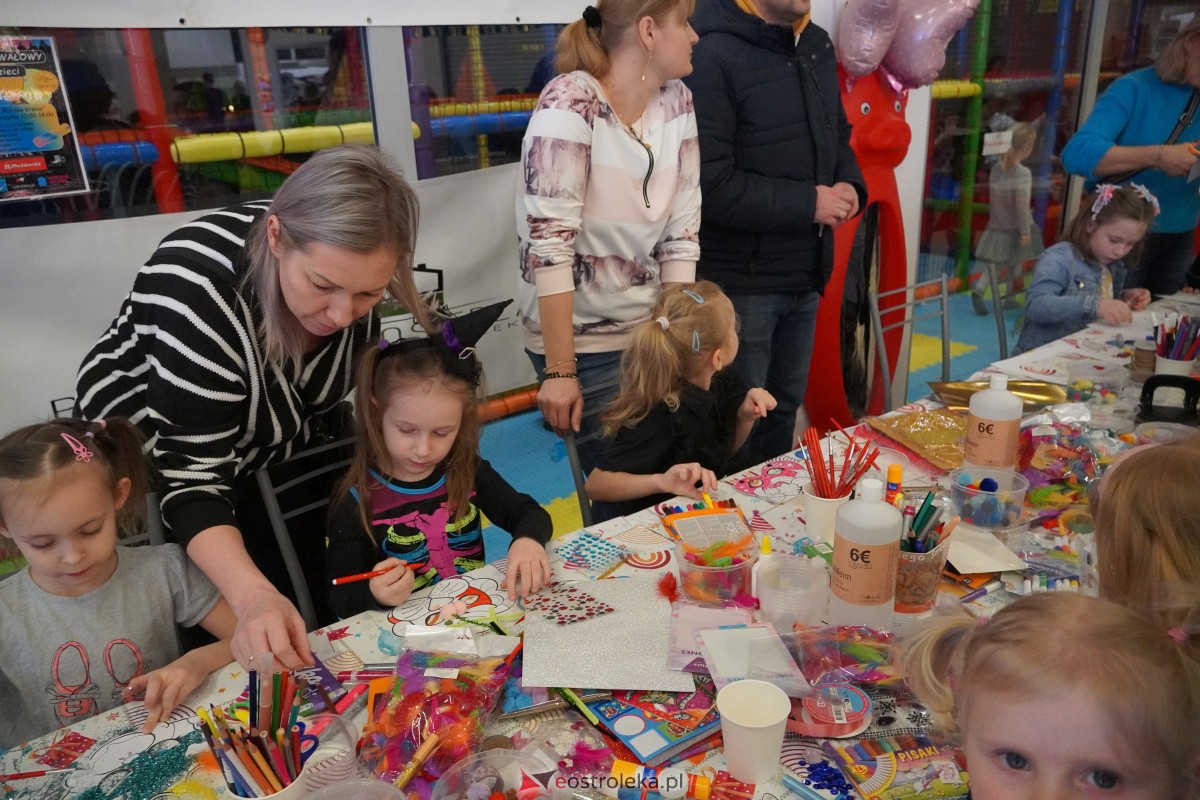 Bal karnawałowy w Morskiej Krainie - świetna zabawa dla ponad 100 dzieci [27.01.2024] - zdjęcie #20 - eOstroleka.pl