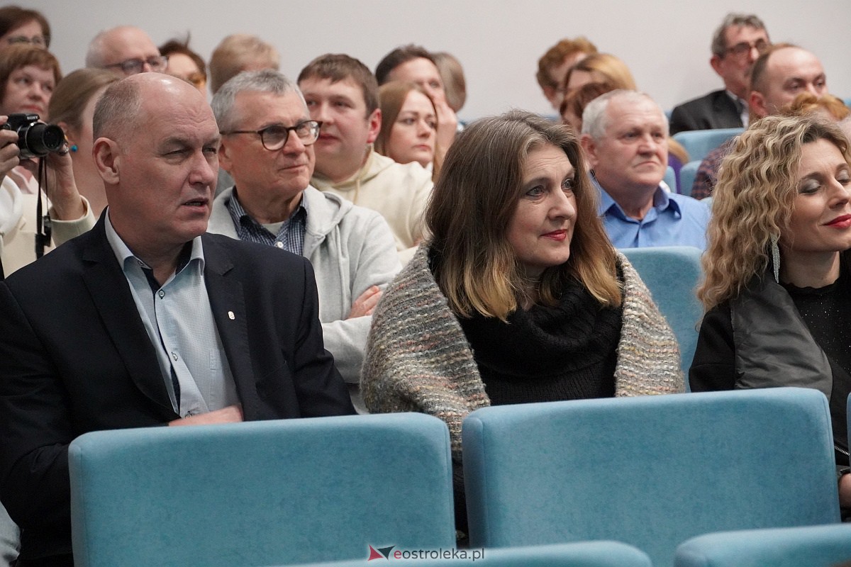 Koncert Raz Dwa Trzy w Kadzidle [27.01.2024] - zdjęcie #40 - eOstroleka.pl