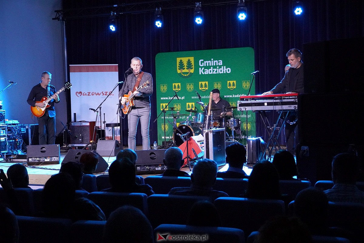Koncert Raz Dwa Trzy w Kadzidle [27.01.2024] - zdjęcie #15 - eOstroleka.pl