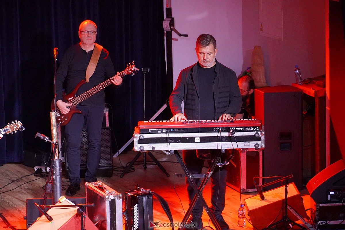 Koncert Raz Dwa Trzy w Kadzidle [27.01.2024] - zdjęcie #3 - eOstroleka.pl