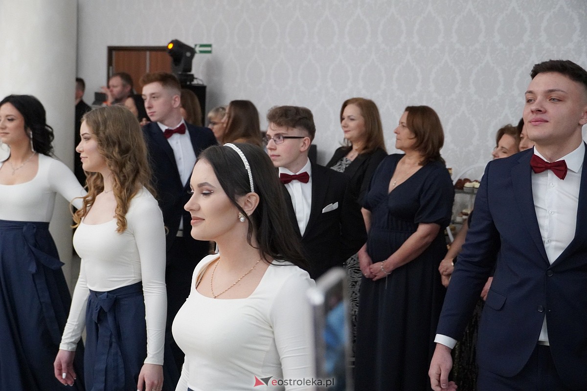Studniówka 2024. Do matury odliczali uczniowie ZSZ 2 w Ostrołęce [27.01.2024] - zdjęcie #152 - eOstroleka.pl