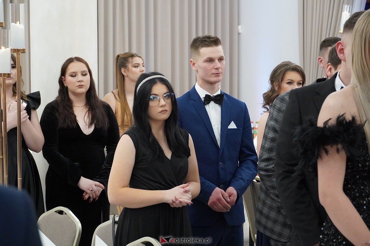 Studniówka 2024. Do matury odliczali uczniowie ZSZ 2 w Ostrołęce [27.01.2024] - zdjęcie #125 - eOstroleka.pl