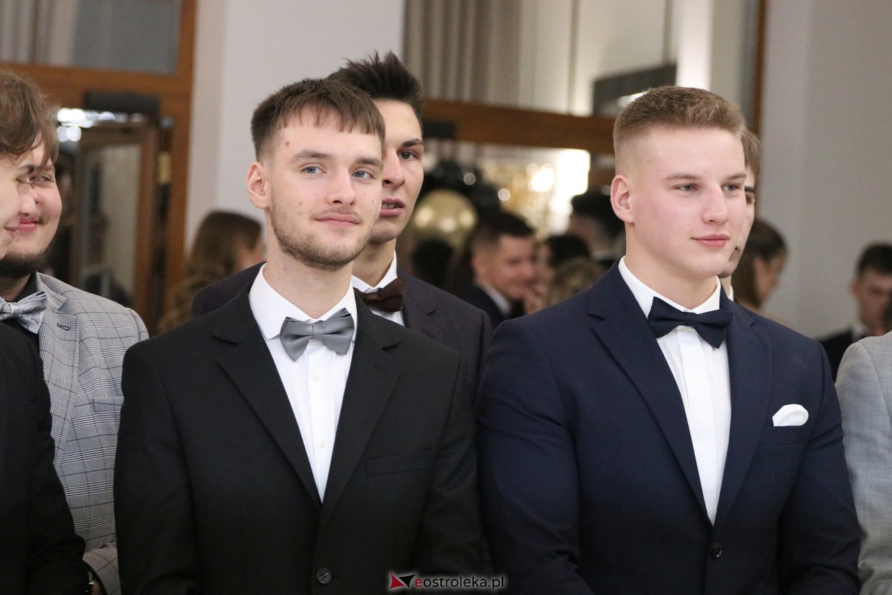 Studniówka 2024. Do matury odliczali uczniowie ZSZ 2 w Ostrołęce [27.01.2024] - zdjęcie #57 - eOstroleka.pl