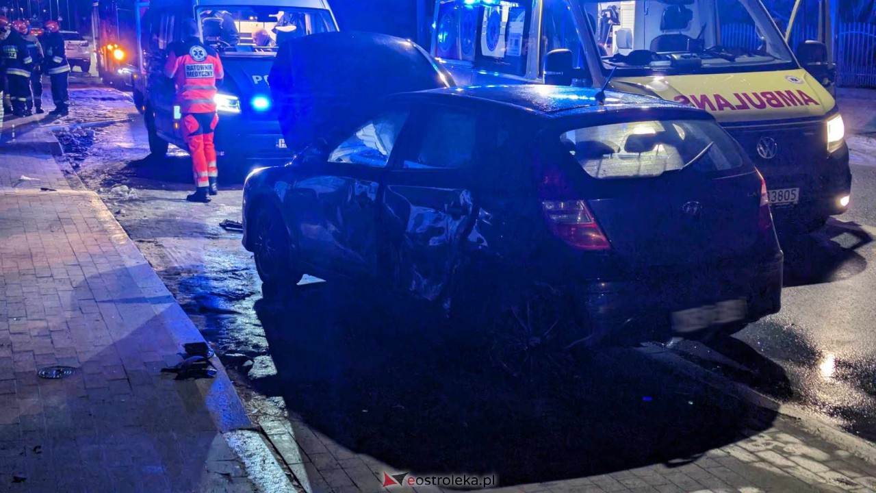 Wypadek na Słowackiego w Ostrołęce [28.01.2024] - zdjęcie #15 - eOstroleka.pl