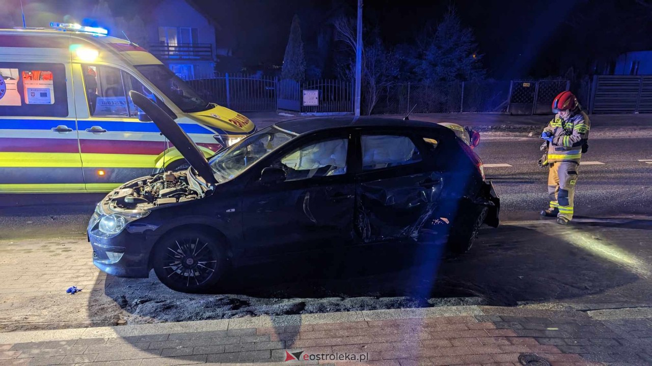 Wypadek na Słowackiego w Ostrołęce [28.01.2024] - zdjęcie #7 - eOstroleka.pl