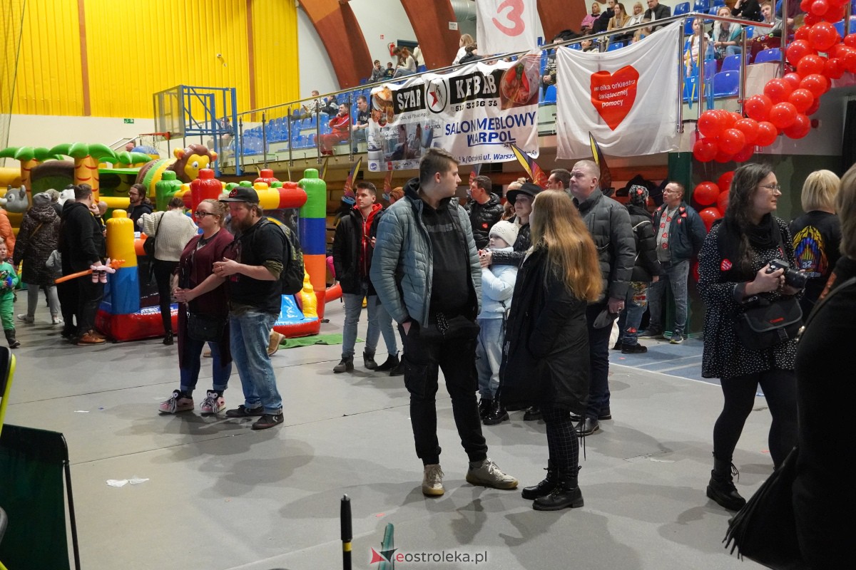 32. finał Wielkiej Orkiestry Świątecznej Pomocy w Ostrołęce [28.01.2024] - zdjęcie #62 - eOstroleka.pl