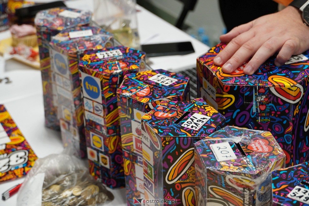 32. finał Wielkiej Orkiestry Świątecznej Pomocy w Ostrołęce [28.01.2024] - zdjęcie #45 - eOstroleka.pl