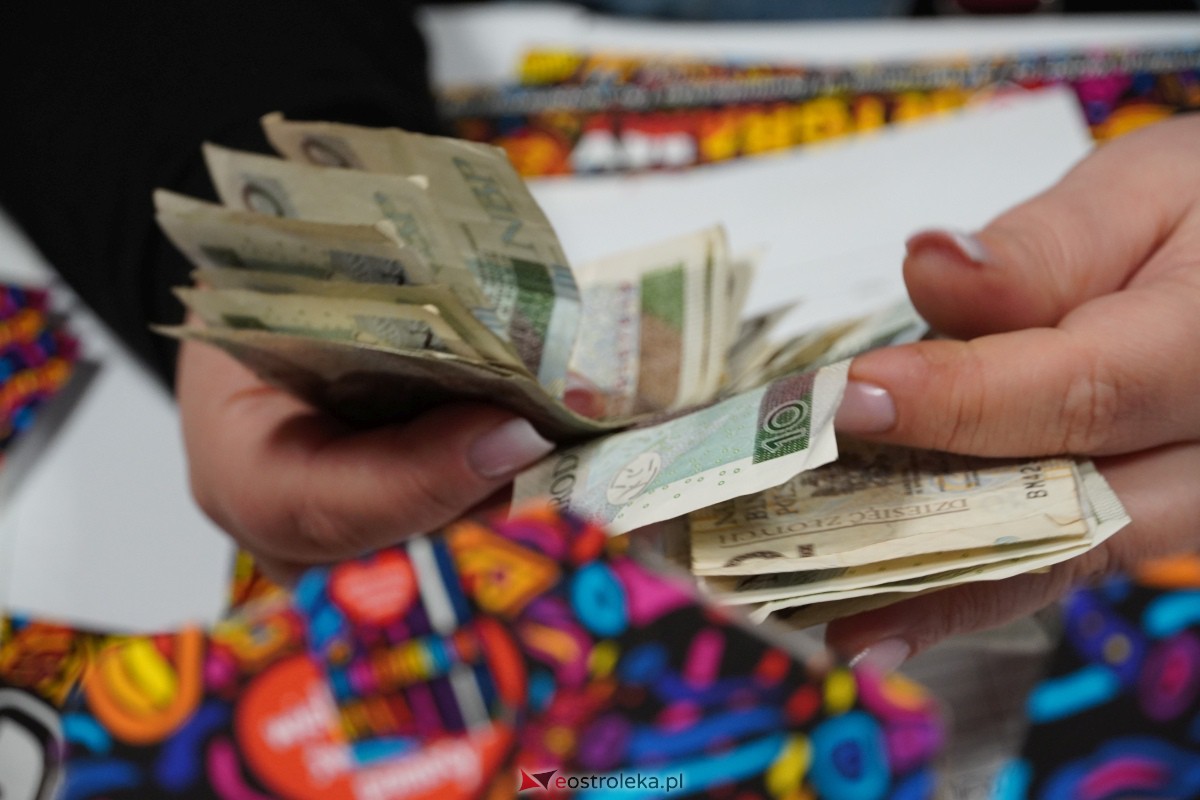 32. finał Wielkiej Orkiestry Świątecznej Pomocy w Ostrołęce [28.01.2024] - zdjęcie #43 - eOstroleka.pl