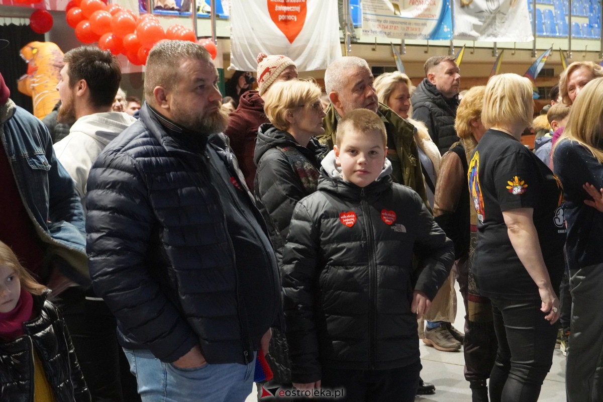 32. finał Wielkiej Orkiestry Świątecznej Pomocy w Ostrołęce [28.01.2024] - zdjęcie #36 - eOstroleka.pl