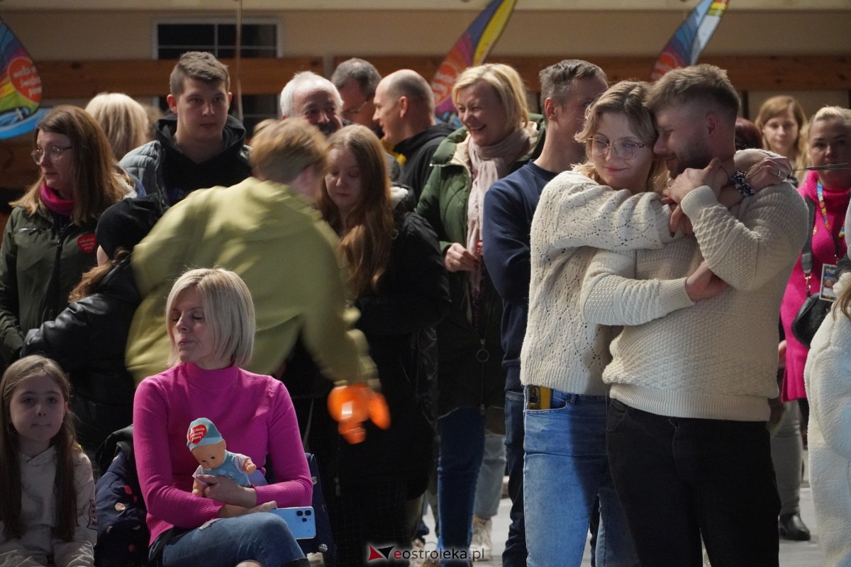 32. finał Wielkiej Orkiestry Świątecznej Pomocy w Ostrołęce [28.01.2024] - zdjęcie #34 - eOstroleka.pl